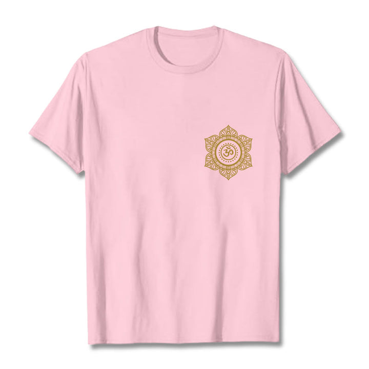 Buddha Stones黄金曼荼羅 OM 柄 Tシャツ - ライトピンク - 2XL - image 12