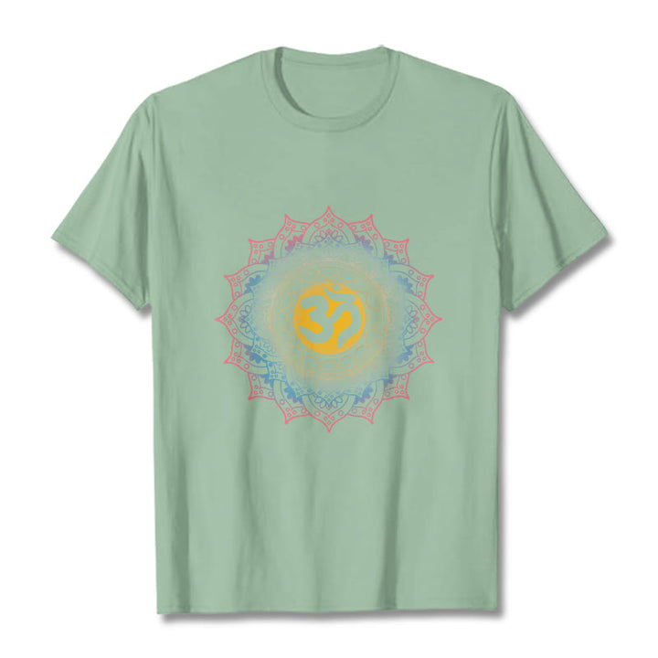 Buddha StonesカラーグラデーションマンダラOM柄Tシャツ - 淡い緑色 - 2XL - image 14
