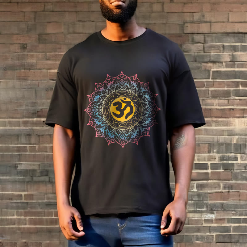 Buddha StonesカラーグラデーションマンダラOM柄Tシャツ - image 4