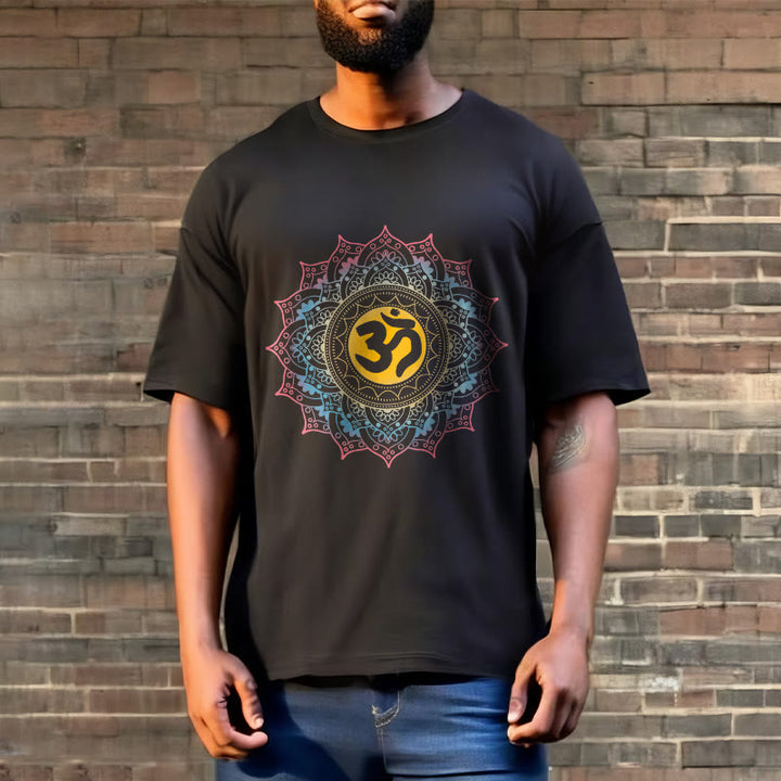 Buddha StonesカラーグラデーションマンダラOM柄Tシャツ - image 3
