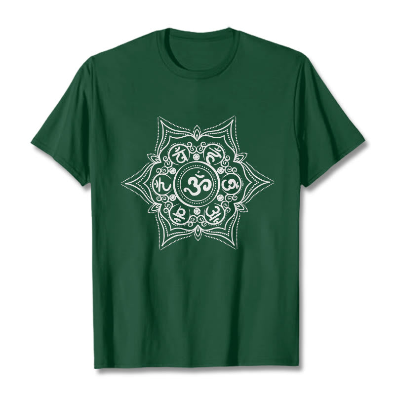 Buddha Stones Mandala オーム・マニ・パドメ・フム Tee Tシャツ - フォレストグリーン - 2XL - image 0