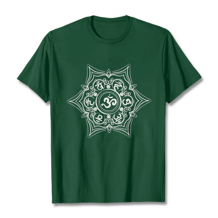 Buddha Stones Mandala オーム・マニ・パドメ・フム Tee Tシャツ - フォレストグリーン - 2XL - image 0
