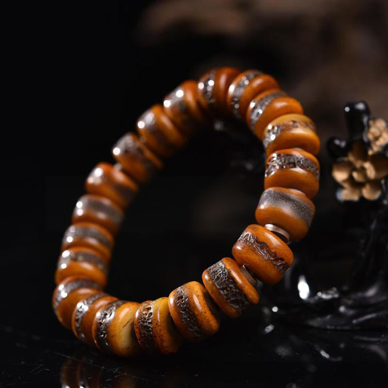 Buddha Stonesヴィンテージ チベット骨ビーズ スカル バランスブレスレット