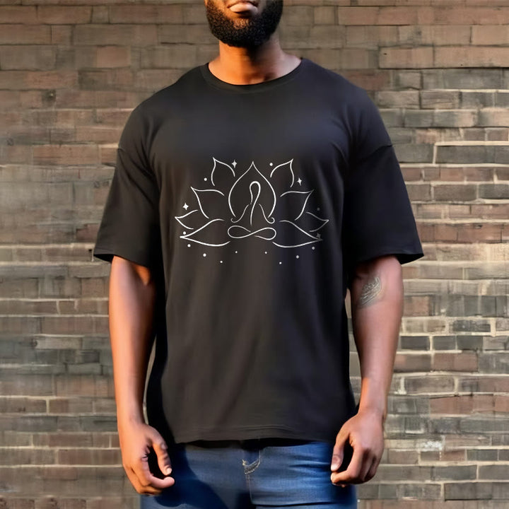 Buddha Stonesと蓮の花の瞑想ヨガのポーズデザインTシャツ - image 5
