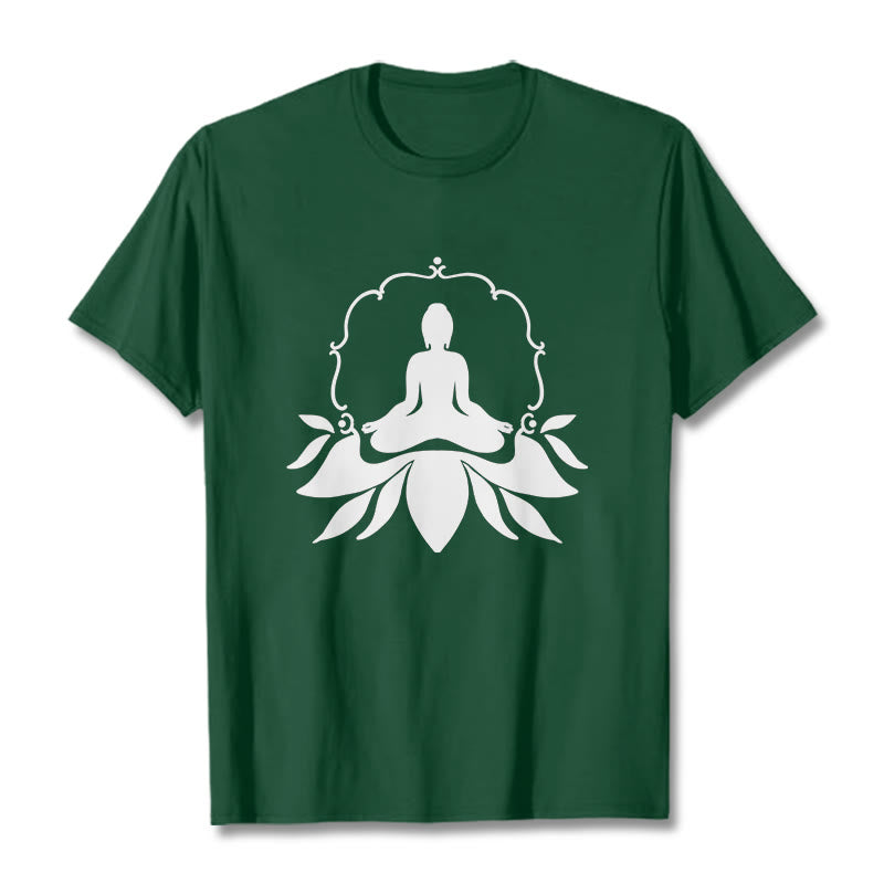 草の上に座るBuddha StonesTシャツ - フォレストグリーン - 2XL - image 11