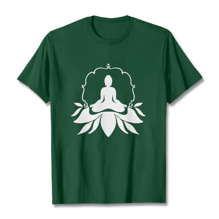 草の上に座るBuddha StonesTシャツ - フォレストグリーン - 2XL - image 11