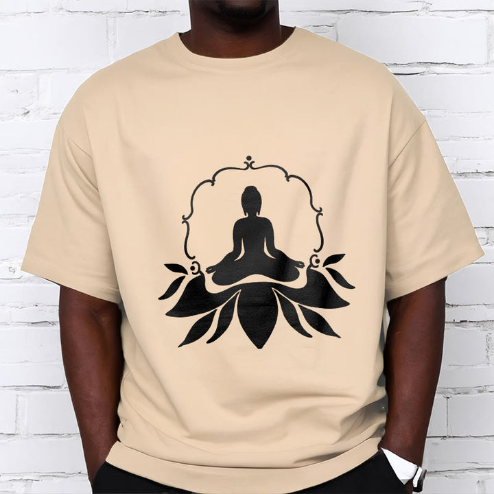 草の上に座るBuddha StonesTシャツ - image 9