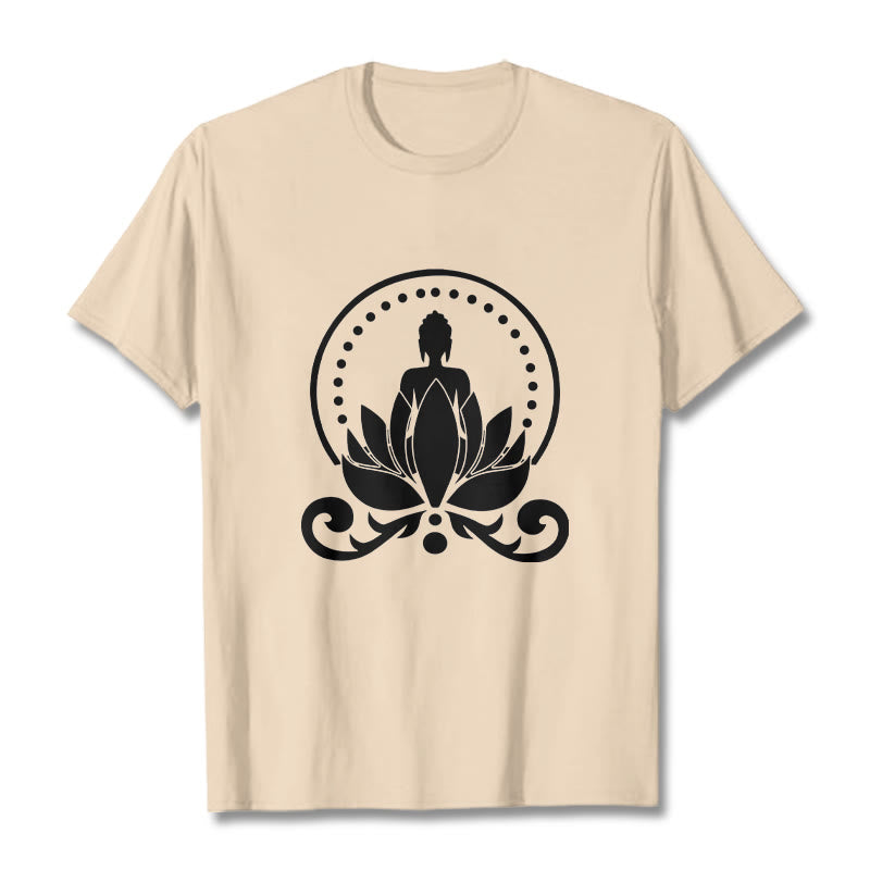 Buddha Stones瞑想 蓮の花に座る仏陀のTシャツ - ビスク - 2XL - image 11