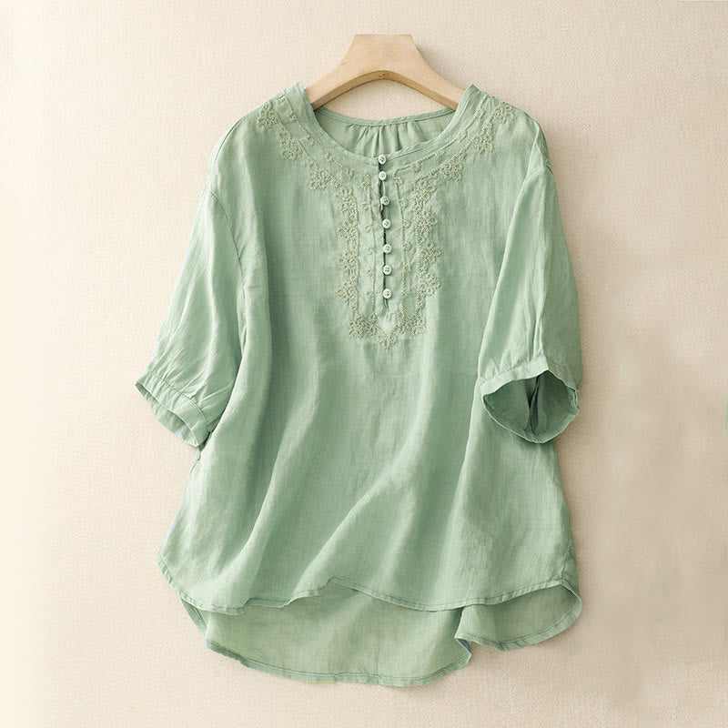 Buddha Stonesライン刺繍ボタンクルーネック半袖レディースコットンシャツ - ライトブルー - US14、 UK/AU18、 EU46 (2XL) - image 0