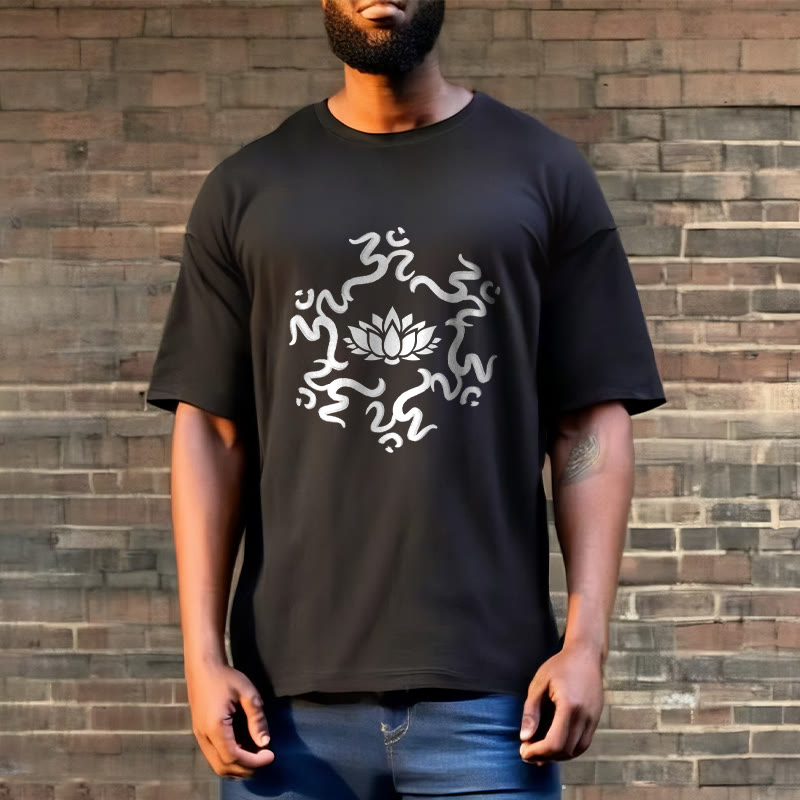 Buddha StonesOMシンボル 蓮の花柄Tシャツ - image 5