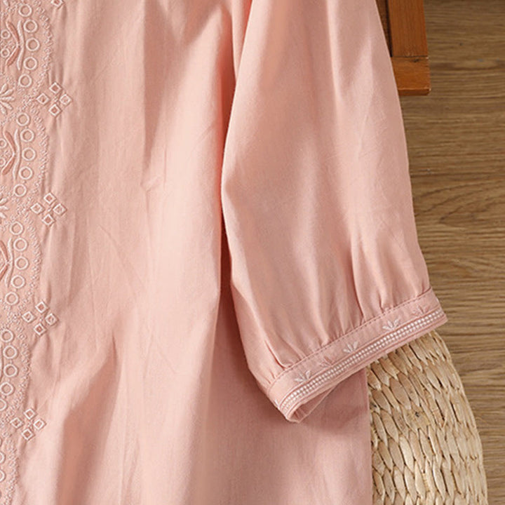 Buddha Stonesの対称刺繍コットンレディースVネックシャツ - image 29