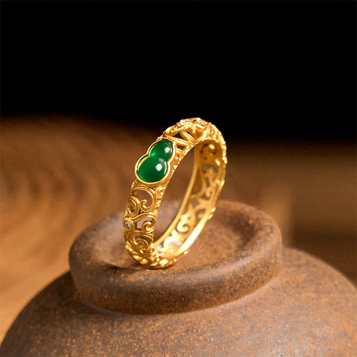 Buddha Stonesヴィンテージひょうたんグリーンカルセドニー銅合金富の指輪 - US8 - image 1