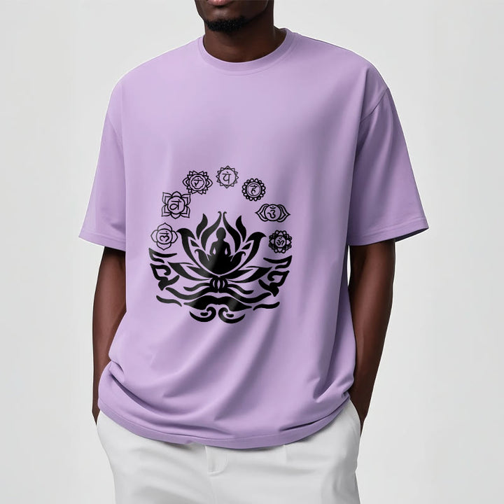 Buddha Stones、 OMシンボル、サンスクリット語のマントラ、仏陀の蓮の花のデザインTシャツ - image 15