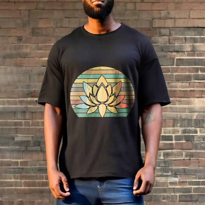 Buddha Stonesカジュアルレトロストライプ背景蓮の花柄コットンTシャツ - image 3