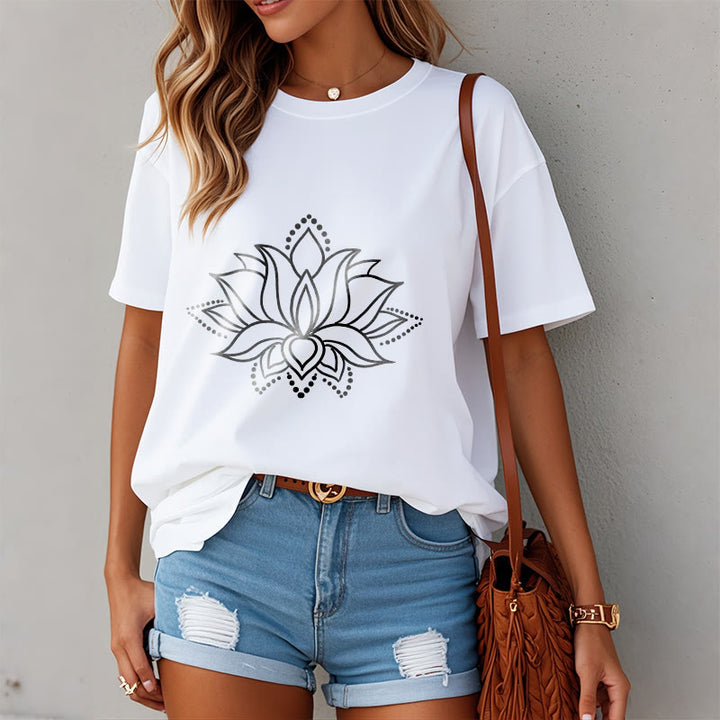 Buddha Stonesと蓮の花柄のシンプルなデザインのコットンTシャツ - image 10