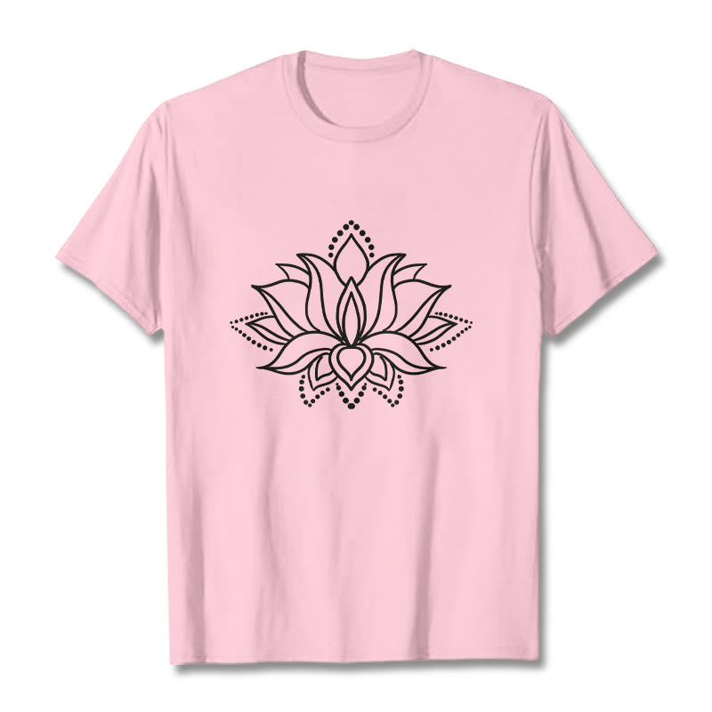 Buddha Stonesと蓮の花柄のシンプルなデザインのコットンTシャツ - ライトピンク - 2XL - image 13