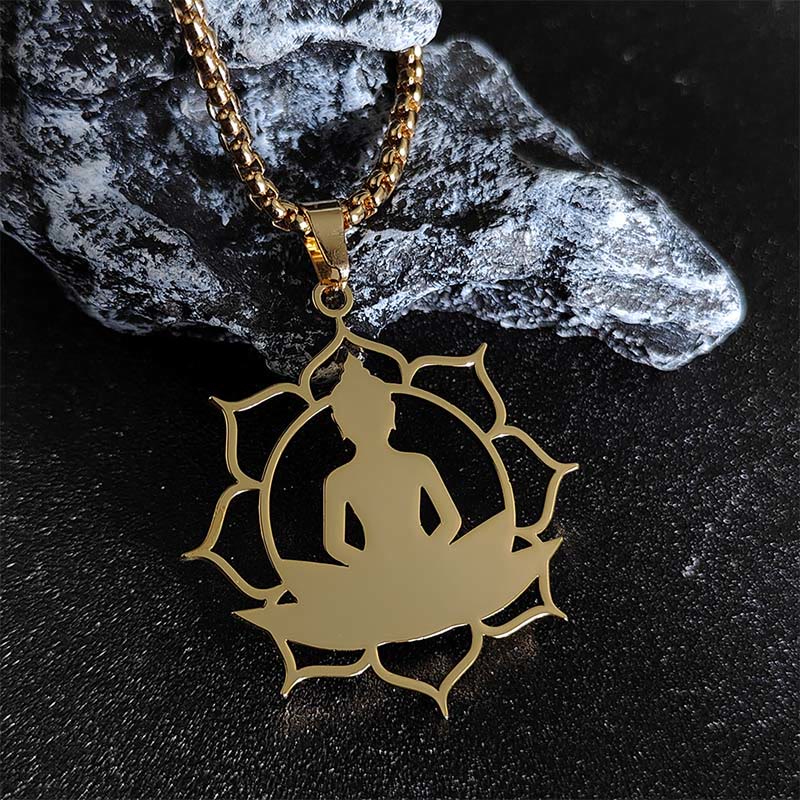 Buddha Stonesヴィンテージ 蓮仏座像デザイン ステンレススチール 悟りのネックレスペンダント - 金 - image 1