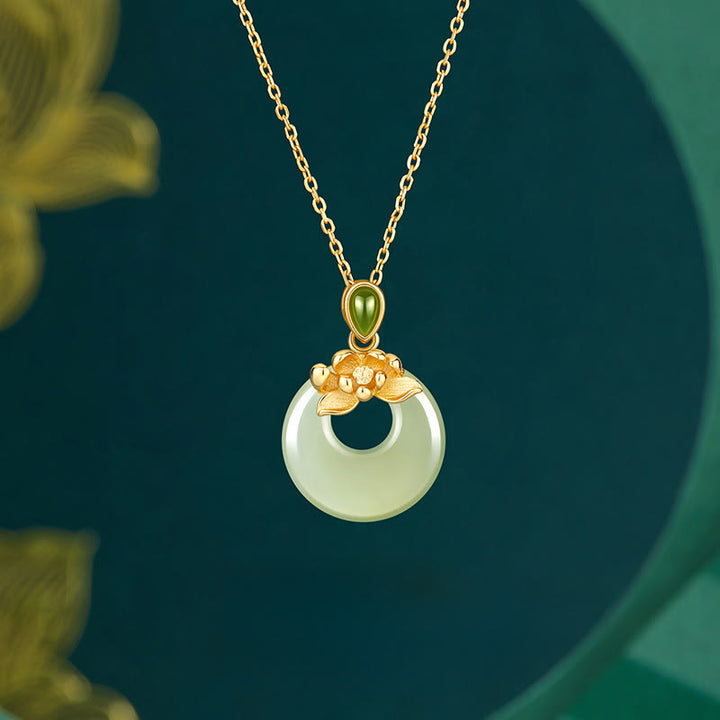 Buddha Stones 925スターリングシルバーメッキゴールド和田翡翠蓮の幸運ネックレスペンダント - 925スターリングシルバーと和田翡翠 - image 0