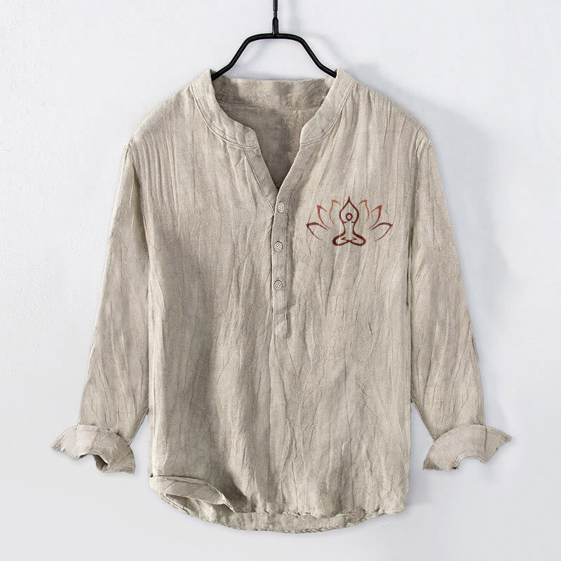 Buddha Stonesと蓮の瞑想図柄 ハーフボタン メンズ コットンリネン 長袖シャツ - リネン - US/UK/AU50、EU60 (5XL) - image 0