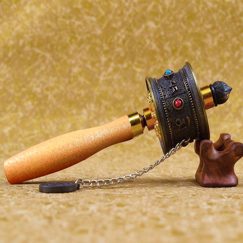 チベットの幸運の祈祷ホイールの輪飾り - image 4