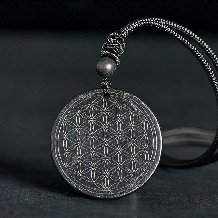Buddha Stonesフラワーオブライフ彫刻デザイン本物のシュンガイトストーンプロテクションネックレスペンダント - 生命の花（凹版彫刻） - 35-40mm - image 9