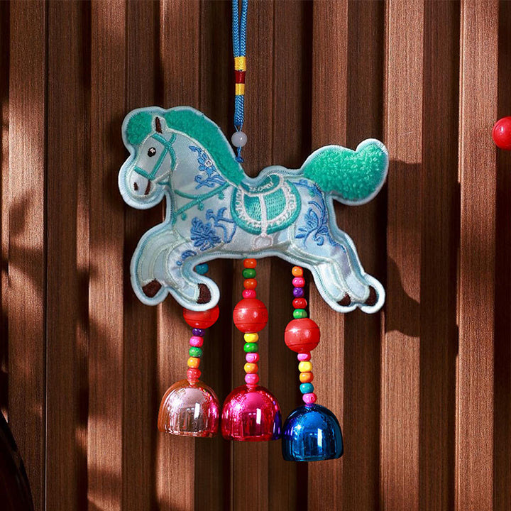 午年刺繍のBuddha Stones鈴タッセル吊り下げ装飾 - ブルーホースベル（10×13cm） - image 8