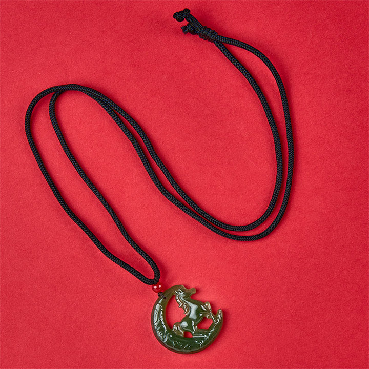 Buddha Stones中国十二支 馬年 チャーム 彫刻 翡翠 幸運豊かさネックレス ペンダント - image 4