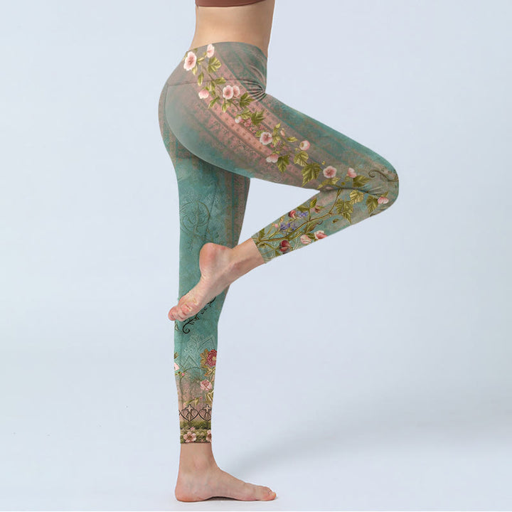 Buddha Stones 左右対称のレトロな花、葉、つる、フェンス柄プリントのジムレギンス、レディースヨガパンツ - image 3