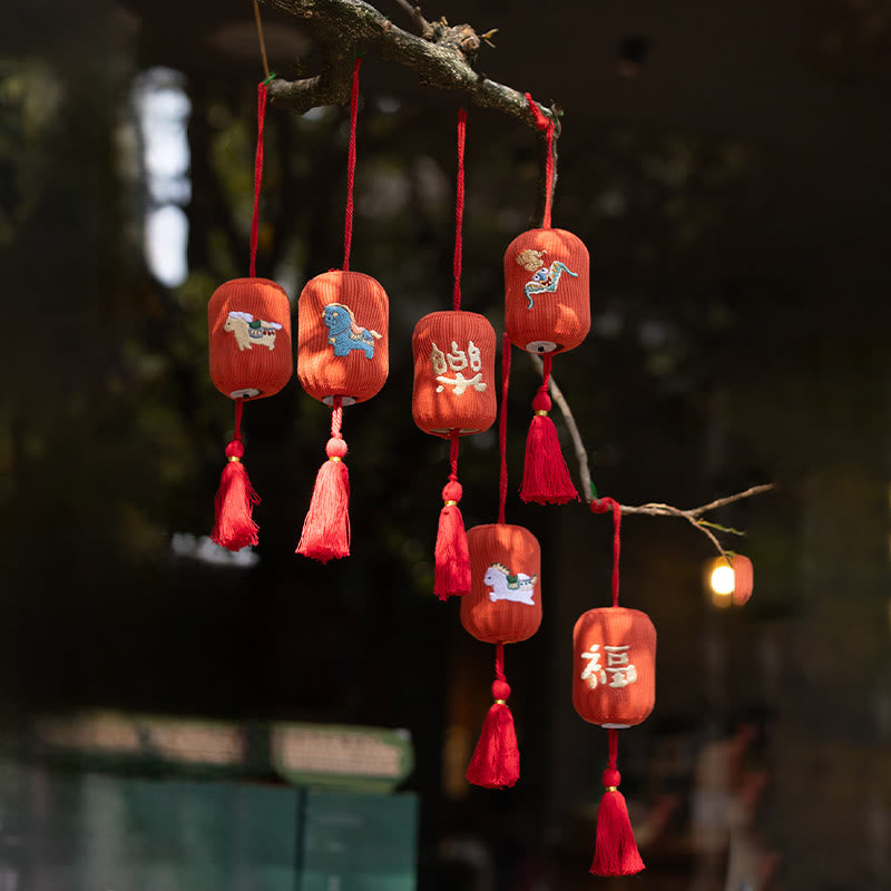 Buddha Stones 午年赤紐福文字 幸運 刺繍 吊り下げ飾り - image 14