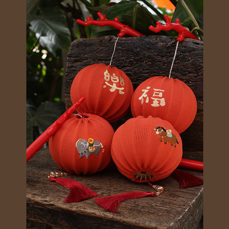 Buddha Stones 午年赤紐福文字 刺繍 力強い吊り飾り - image 16