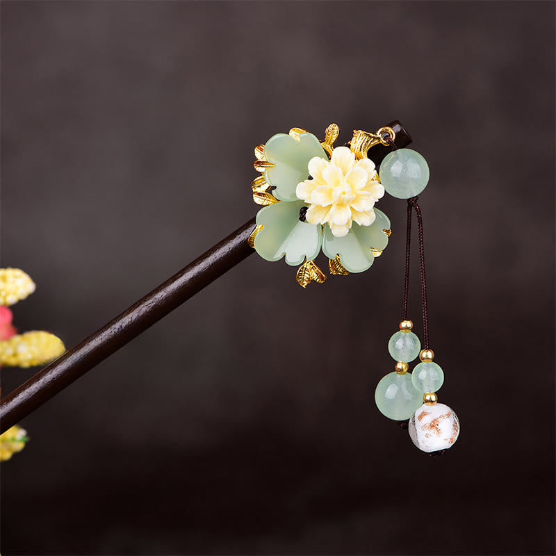 Buddha Stones 緑、黄、白の花、Liuliガラス木製ヘアピン - image 2