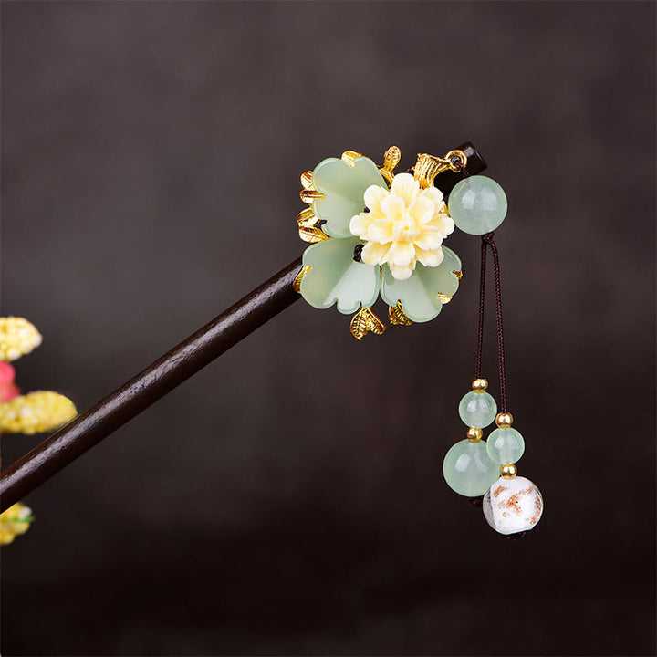 Buddha Stones 緑、黄、白の花、Liuliガラス木製ヘアピン - image 2
