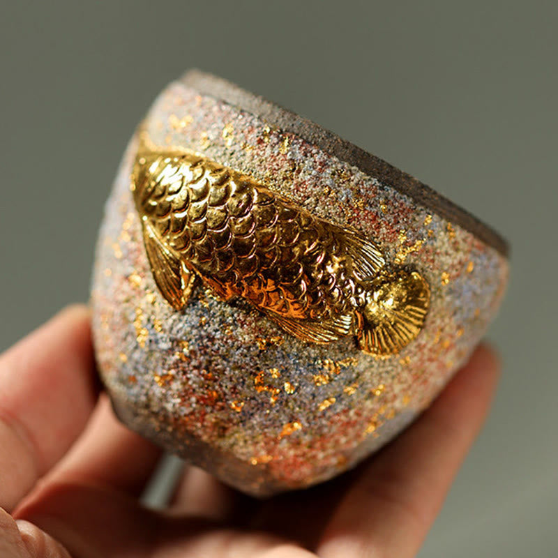 Buddha Stones ゴールデンアロワナ鯉陶器ティーカップカンフーティーカップ - image 1