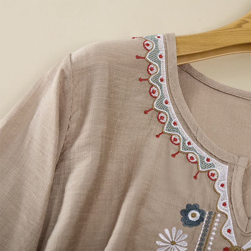 Buddha Stones 春らしいボヘミアン風刺繍入りコットンリネン素材の肘丈袖レディースTシャツ - image 21