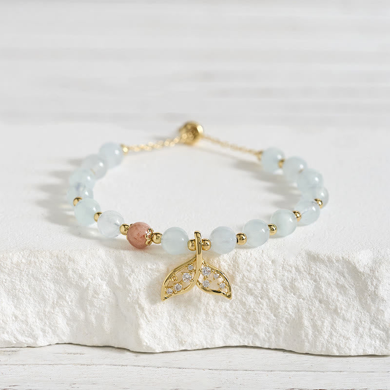 Buddha Stones 天然アクアマリンと金メッキの銅製フィッシュテールセレニティブレスレット - image 2