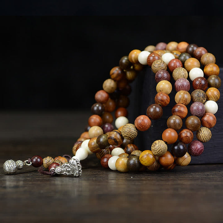 Buddha Stones 108個のビーズ、マルチトーンの天然木製、穏やかなエネルギーマーラー数珠 - image 2