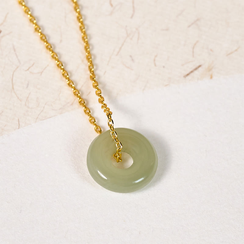 Buddha Stones 天然グリーンジェイドの平和のお守りチャーム豊かさネックレスペンダント - image 2