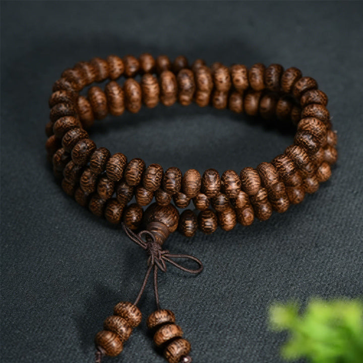 Buddha Stones 108個の木目調ビーズを使った、穏やかなエネルギーをもたらすマーラー数珠） - image 1
