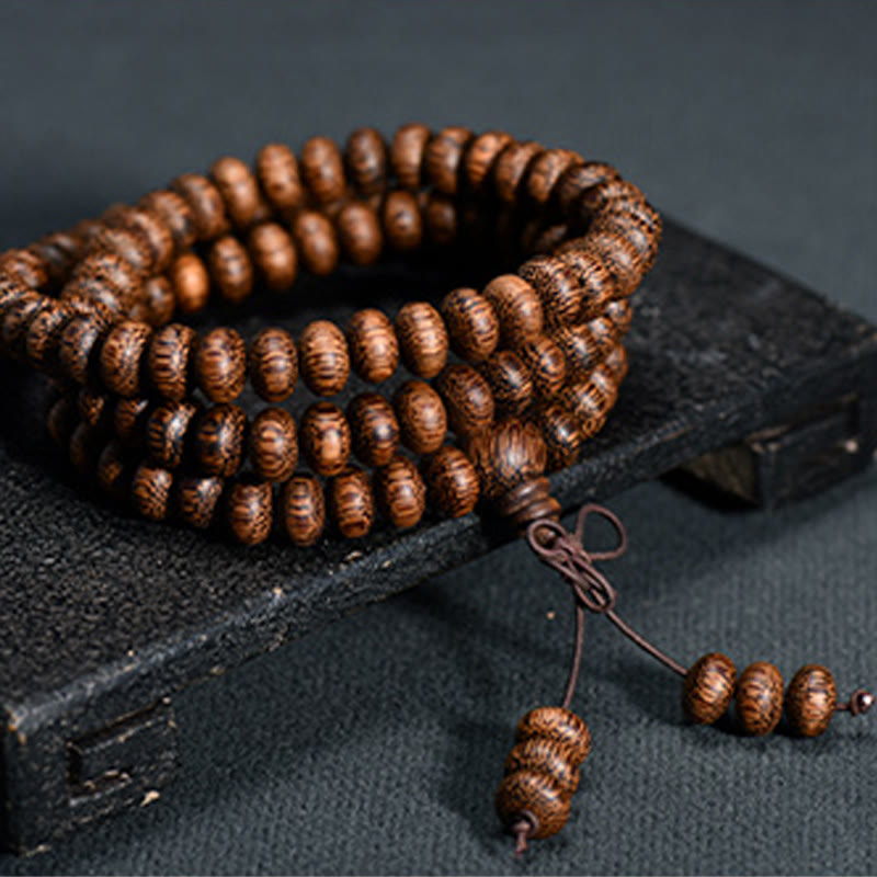 Buddha Stones 108個の木目調ビーズを使った、穏やかなエネルギーをもたらすマーラー数珠） - 6*9mm*108 - image 0