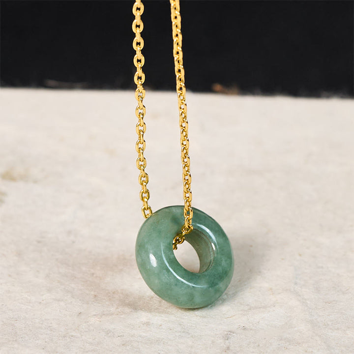Buddha Stones グリーンジェイドの平和のお守りチャームそろばん幸運ネックレスペンダント - 天然翡翠（色やサイズは個体差があります） - ゴールデン - image 1