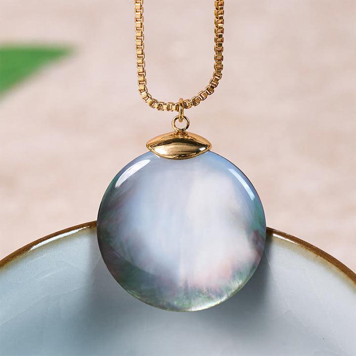 Buddha Stones 丸いシャコガイの石の静けさをモチーフにしたネックレスペンダント - image 9