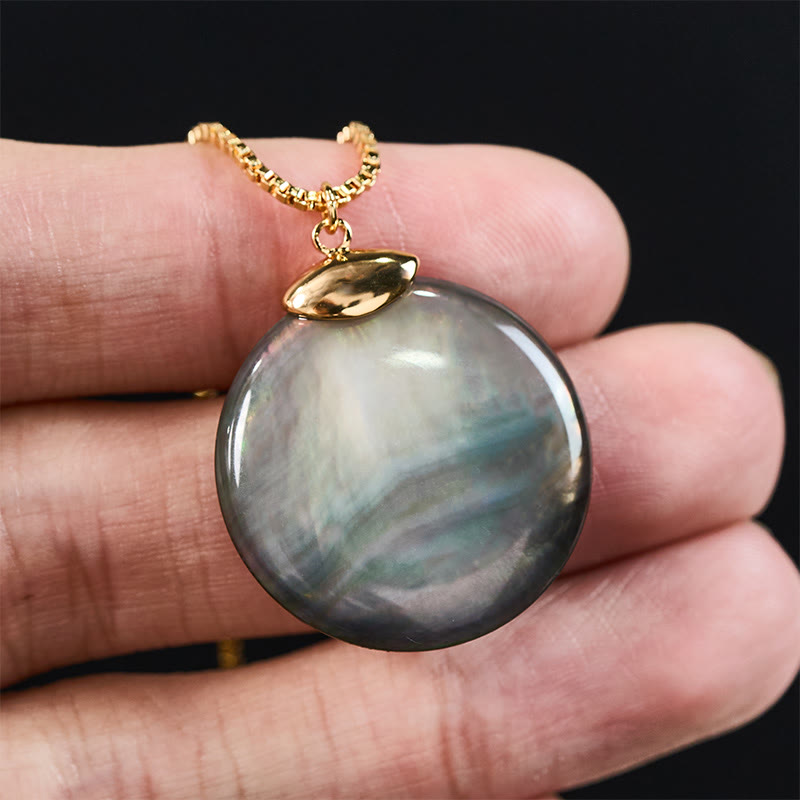 Buddha Stones 丸いシャコガイの石の静けさをモチーフにしたネックレスペンダント - image 11