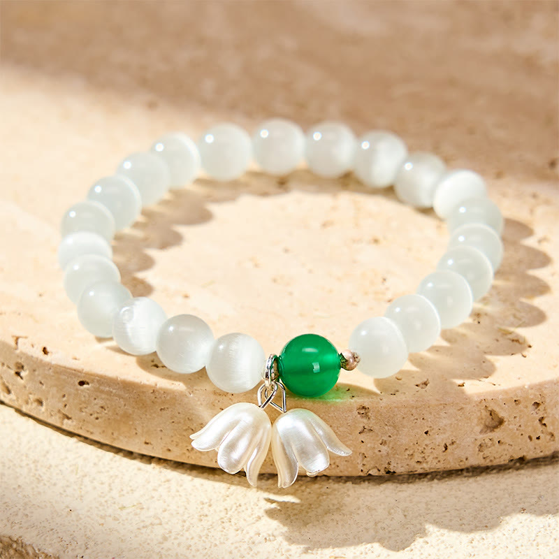 Buddha Stones 8mm ホワイトキャッツアイ ラウンドビーズ スズランの花柄幸運を呼ぶブレスレット - ホワイトキャッツアイ（手首周り15～16cm） - image 0