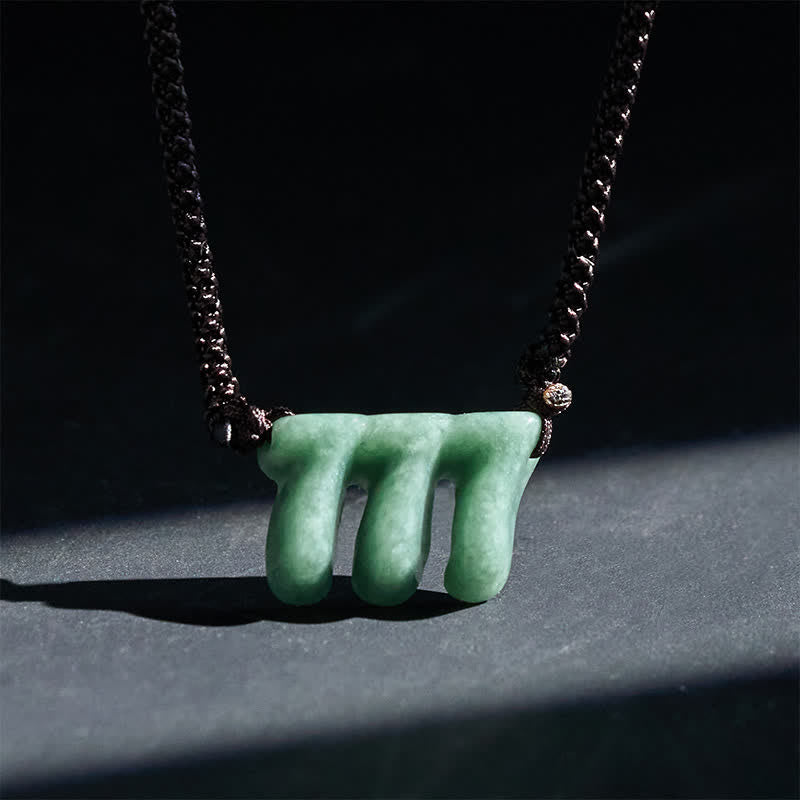 Buddha Stones 天然グリーンジェイド 777 エンジェルナンバー豊かさネックレスペンダント - image 1