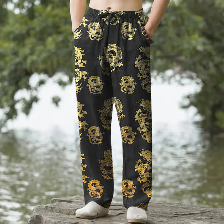 Buddha Stones 綿素材、金龍柄、メンズテーパードパンツ（ポケット付き） - 黒 - US/UK/AU50、EU60（5XL） - image 0