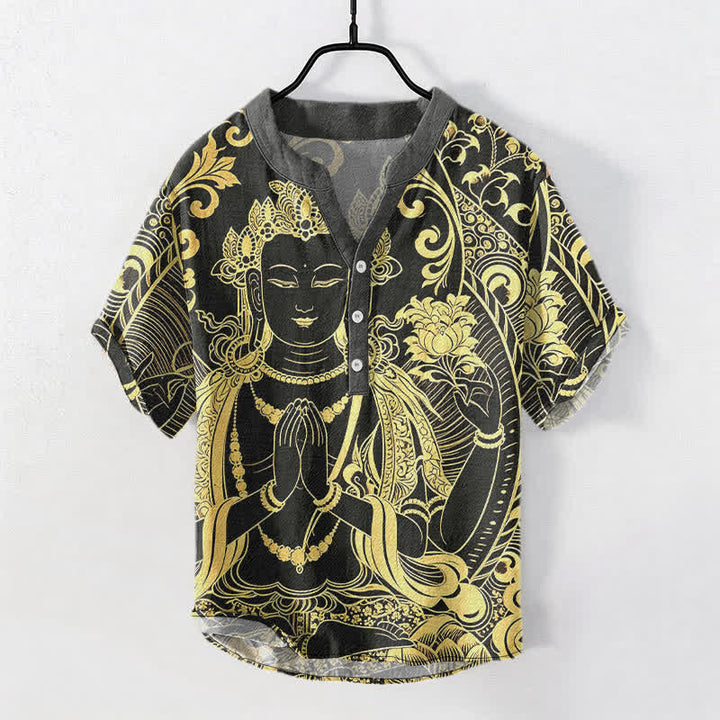 Buddha Stones 綿素材のゴールデンブッダアイコン柄メンズ半袖ハーフボタンシャツ - 黒 - US/UK/AU50、EU60（5XL） - image 0