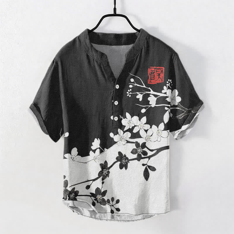 Buddha Stones 綿素材の梅の花の枝柄メンズ半袖ハーフボタンシャツ - 黒 - US/UK/AU50、EU60（5XL） - image 0