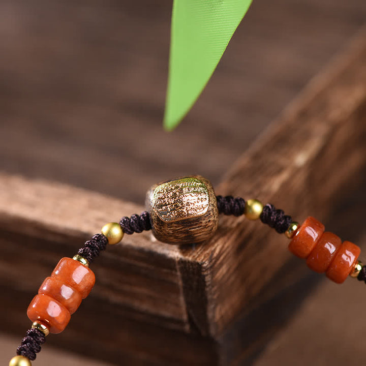 Buddha Stones 手織りの赤い白檀の良縁祈願の編み込みタッセルブレスレット - image 9