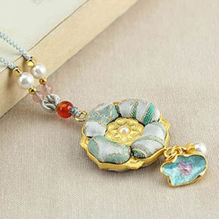 Buddha Stones 宋錦の四つ葉のクローバー幸運ネックレス - image 15