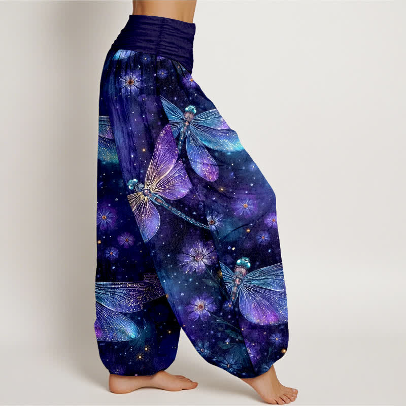 Buddha Stones コットン素材のドリーミーなトンボと花柄のレディースゴムウエストハーレムパンツ - image 2